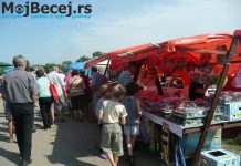 Bačko Petrovo Selo: U jeku pripreme za poslednji vašar ove godine Vašar u Bačkom Petrovom Selu, arhiva